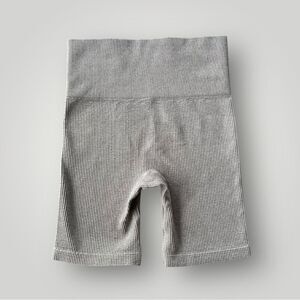 5 for $45 Paxton Shorts Women Size S-M Sport Athletic Gray